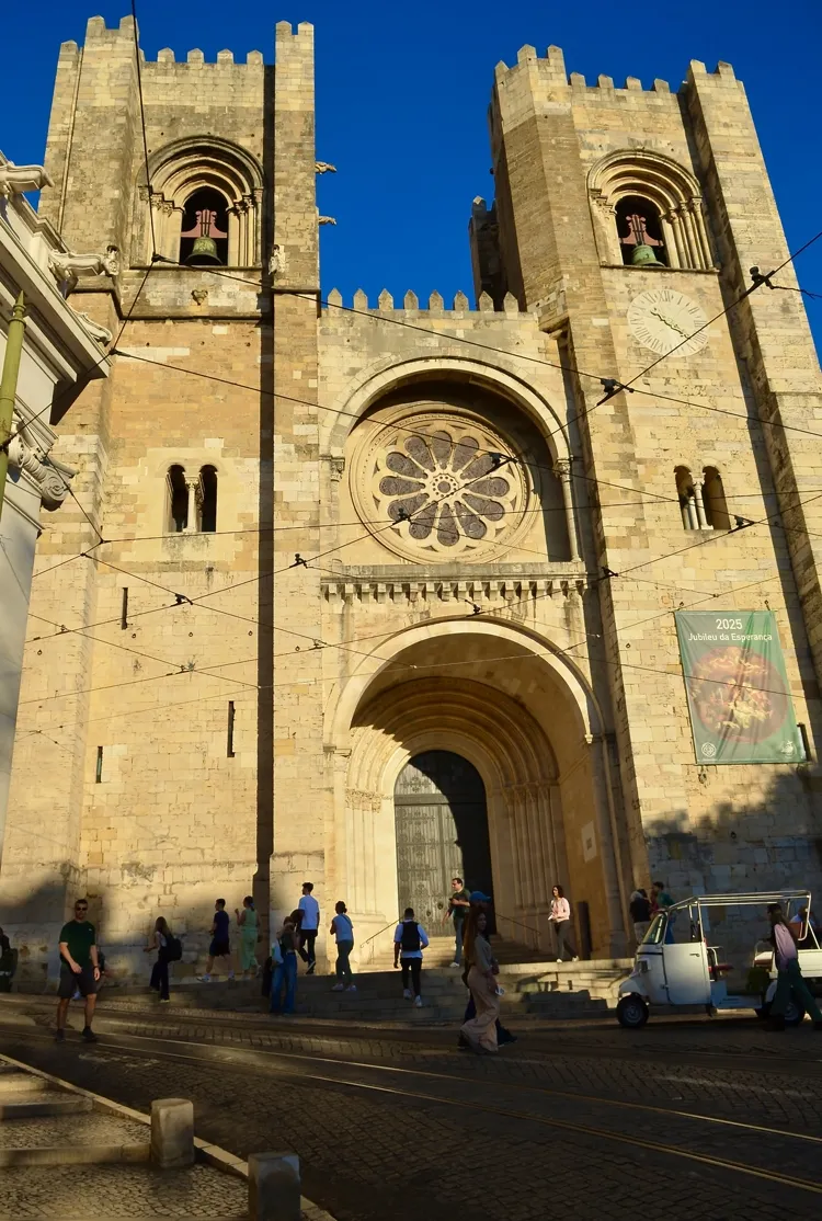 Lisboa à la Carte — tour personalizável de tuk-tuk