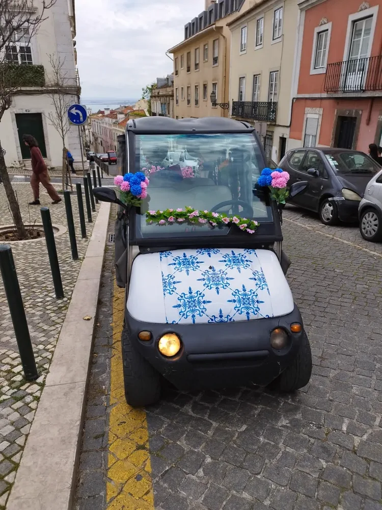 Lisboa Autêntica — Lapa, Madragoa, Estrela e Campo de Ourique de tuk-tuk